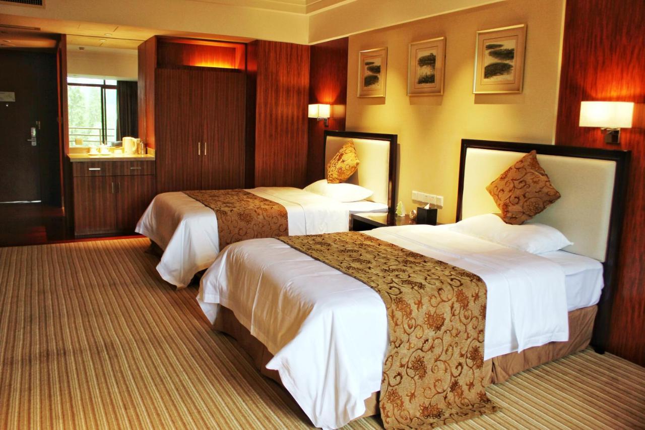Jinling Riverside Hotel Nanjing  Exterior foto