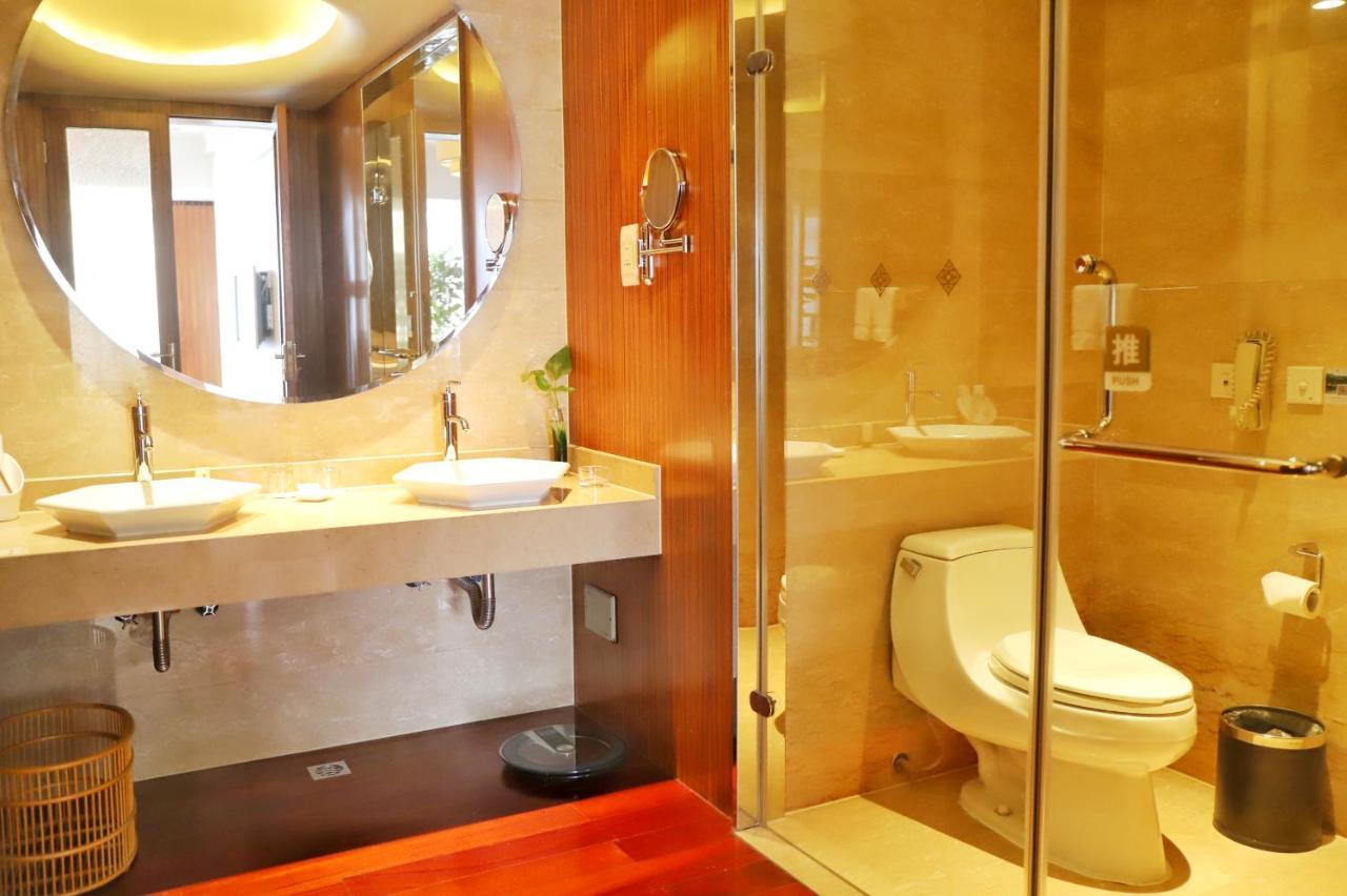 Jinling Riverside Hotel Nanjing  Exterior foto