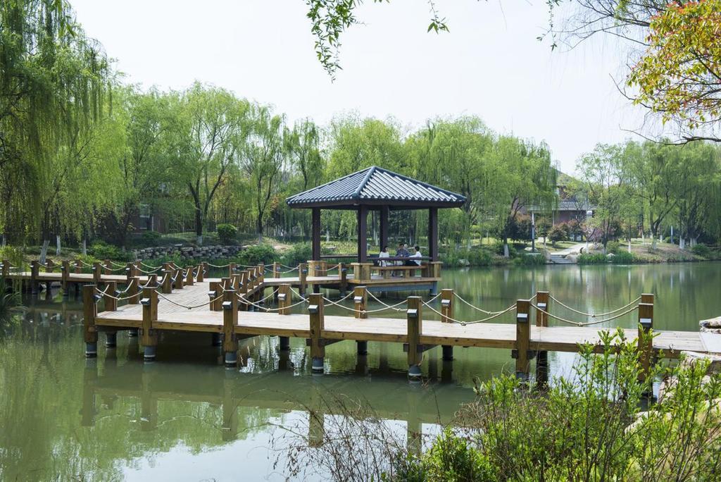 Jinling Riverside Hotel Nanjing  Exterior foto