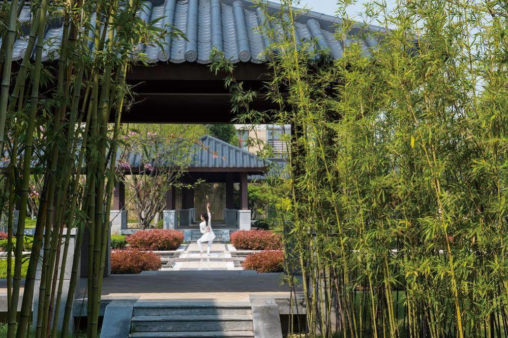 Jinling Riverside Hotel Nanjing  Exterior foto